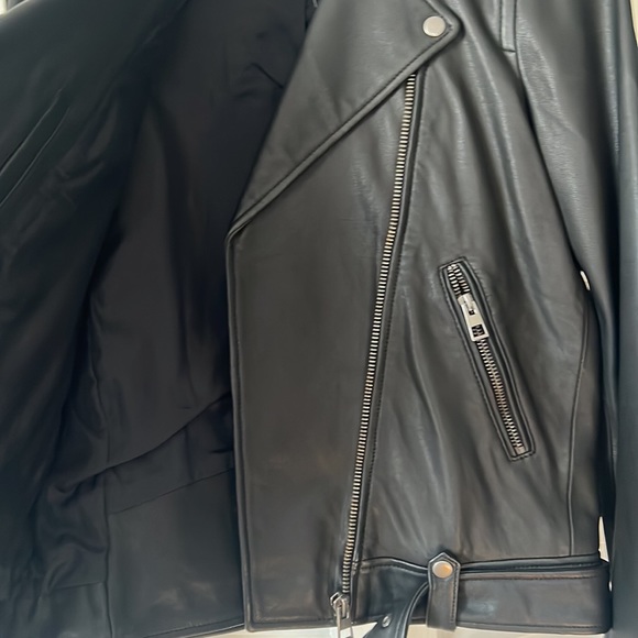 Madewell Oversized Leather Jacket, size small - Picture 13 of 15